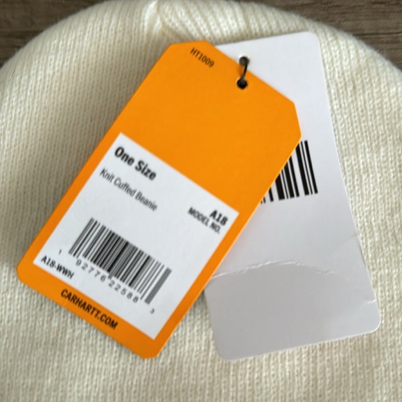 Knit beanie hat - Picture 2 of 3